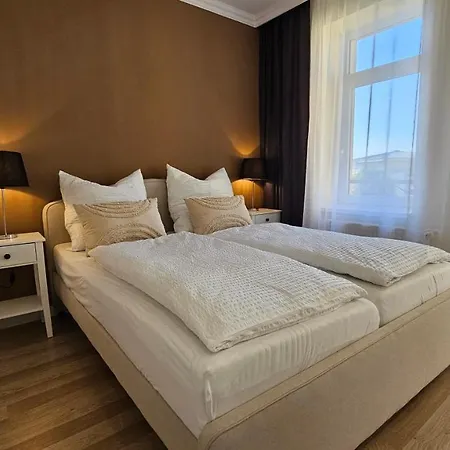 Yfb I 130m2 Designwohnung Mit 2 Baedern * Gera