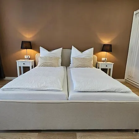 Yfb I 130m2 Designwohnung Mit 2 Baedern Gera