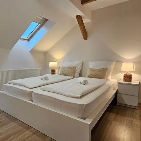 Yfb I 130m2 Designwohnung Mit 2 Baedern * Gera