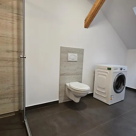 Yfb I 130m2 Designwohnung Mit 2 Baedern *