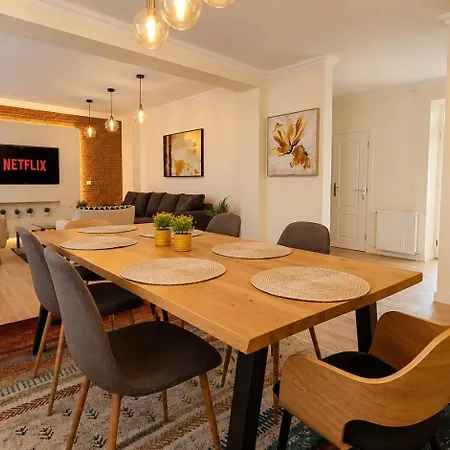 Apartament Yfb I 130m2 Designwohnung Mit 2 Baedern *