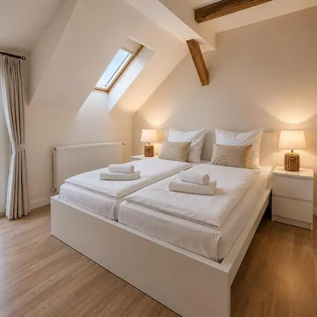 Apartament Yfb I 130m2 Designwohnung Mit 2 Baedern Gera