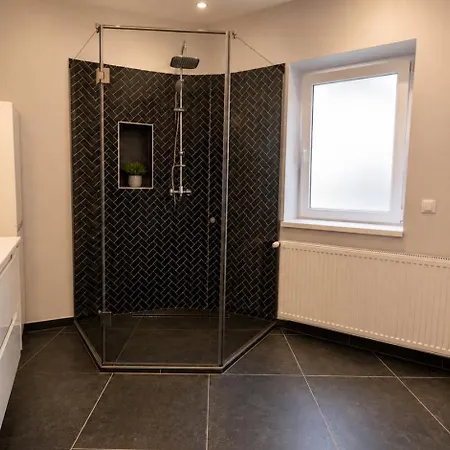 Yfb I 130m2 Designwohnung Mit 2 Baedern Apartament *
