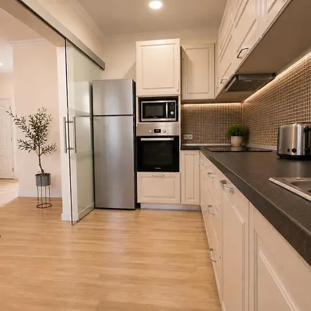 Apartament Yfb I 130m2 Designwohnung Mit 2 Baedern *