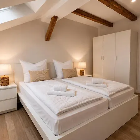 Yfb I 130m2 Designwohnung Mit 2 Baedern *