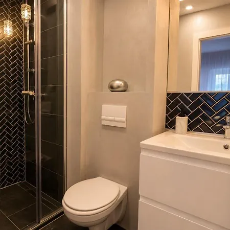 Yfb I 130m2 Designwohnung Mit 2 Baedern *