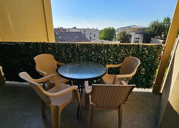 Yfb I 130m2 Designwohnung Mit 2 Baedern Appartement *