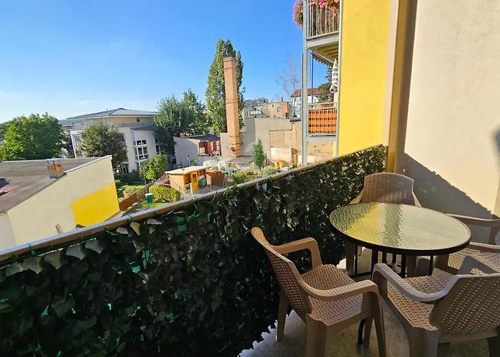 Yfb I 130m2 Designwohnung Mit 2 Baedern * Gera