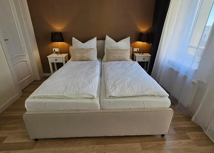 Yfb I 130m2 Designwohnung Mit 2 Baedern * Gera